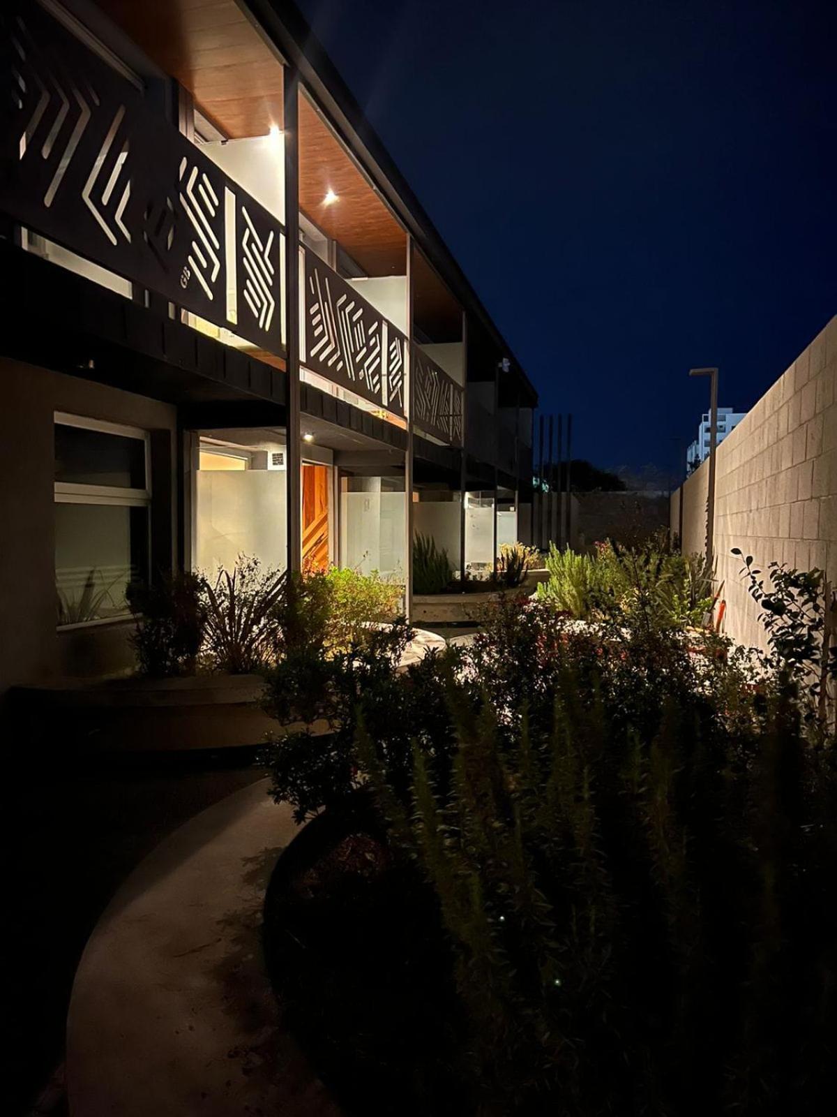Apartment Garden Block *
